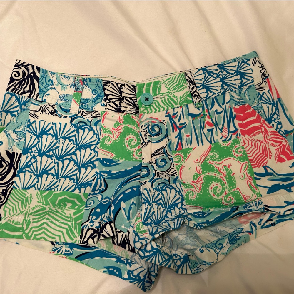 Lilly Pulitzer Walsh shorts in Osterville Patch